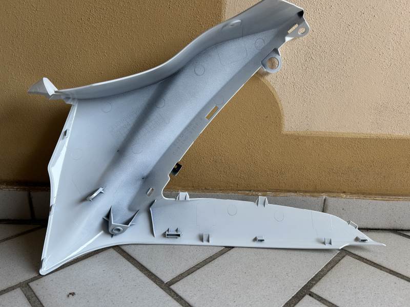 coperchio carenatura dx suzuki GSZ-R 1000 k8