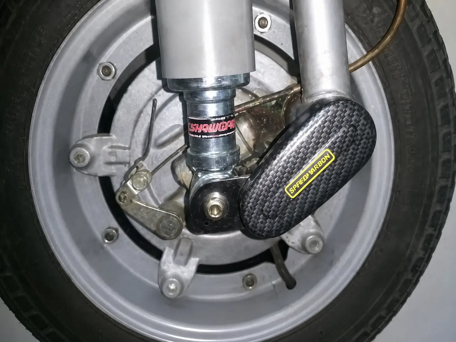Ammortizzatore anteriore Vespa Piaggio e kit anti affondamento con controllo compatibilità