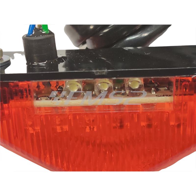 Fanalino posteriore a led con gemma di colore rosso omologato con illuminazione targa per applicazioni varie ciclomotori, enduro, motard, ricambio RP040005