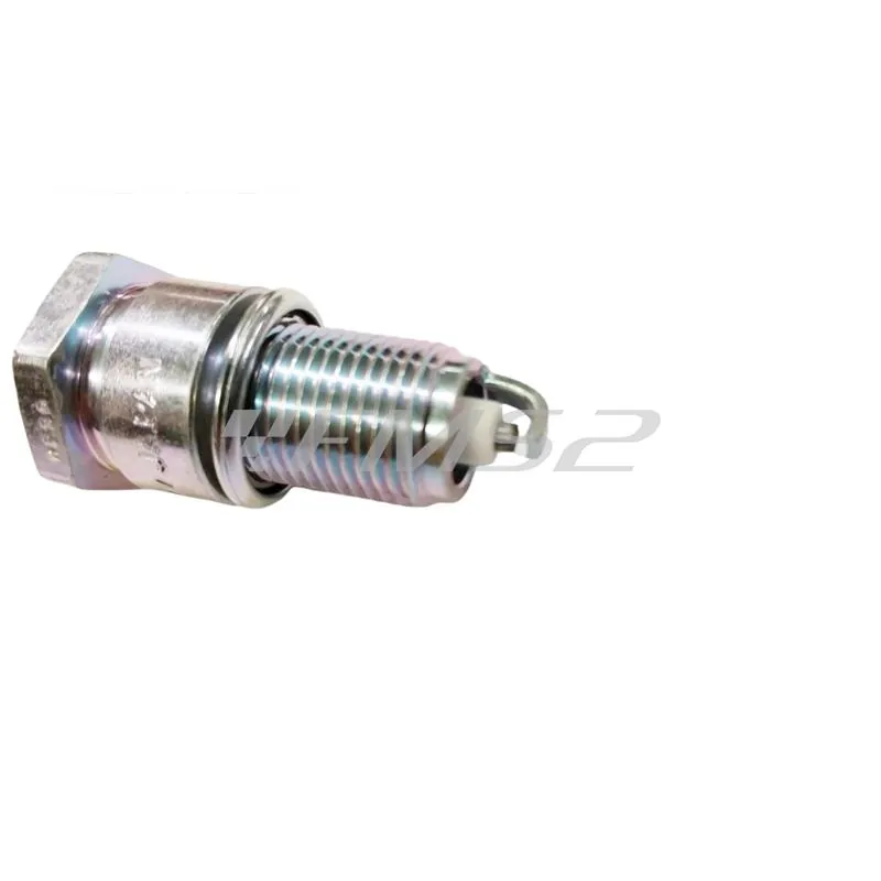 N2135060 Candela NGK BPR6EY, filetto lungo
