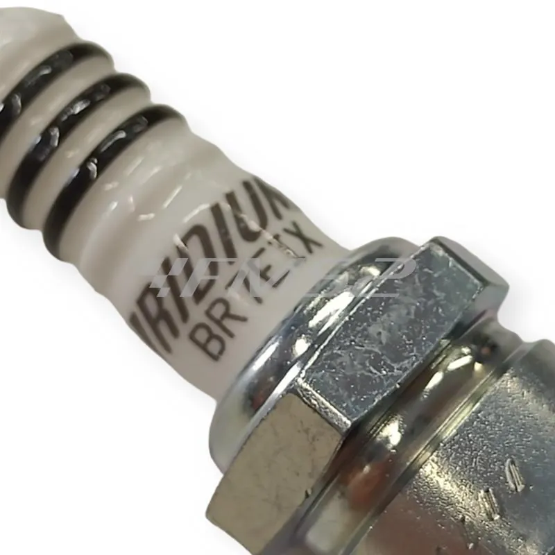 N82431070 Candela ngk br7eix   iridium filetto lungo stock nr.666
