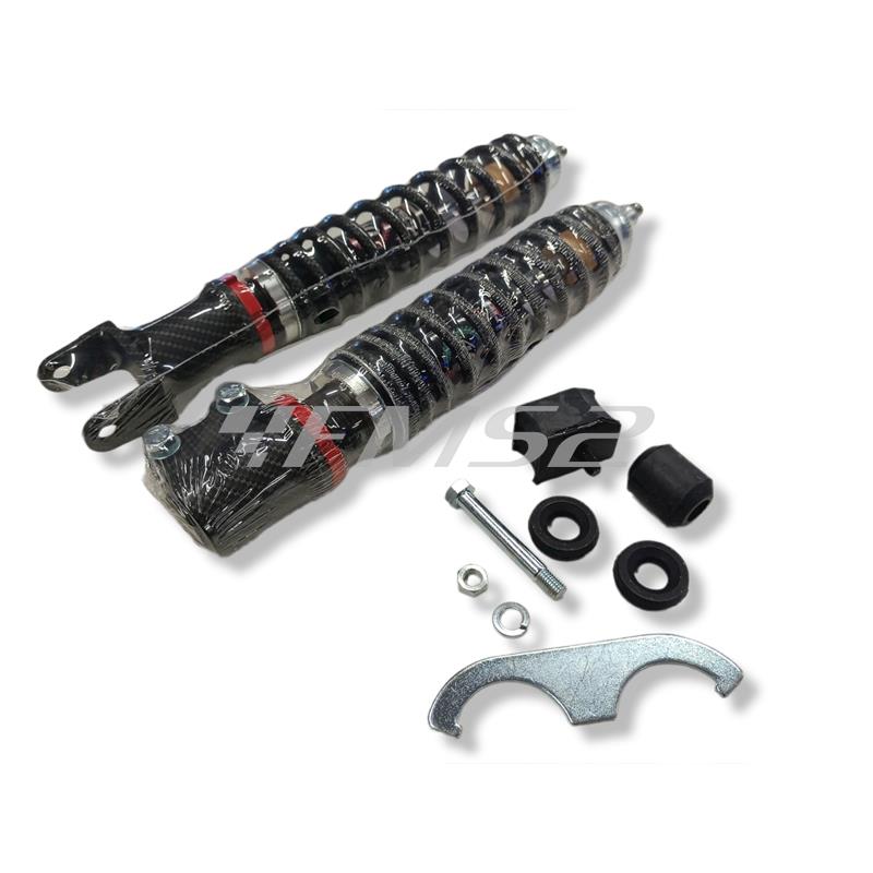 Kit ammortizzatori Carbone HI-TECH serie carbon look sport regolabili nel precarico molla e versione limited edition per Piaggio vespa PX 125, 150 e 200 cc tutte le versioni con freno anteriore a tamburo, ricambio 10758-KT