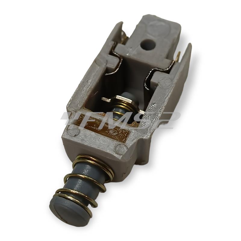 Interruttore stop Cif per Piaggio vespa senza lampeggiatori frecce tipo 90, 125 primavera, 125 primavera Et3, Pk 50 e 125, Pk S 50 e 125, PX 1° serie senza frecce, ricambio 9132