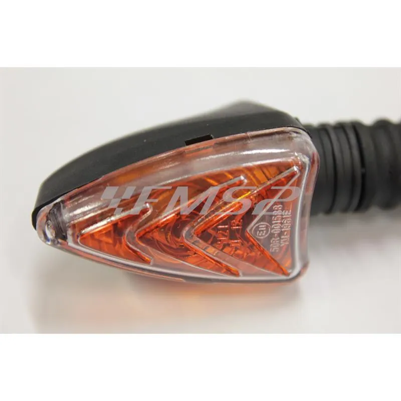 77206002D Frecce omologate Arrow nere gambo lungo (One Italia)
