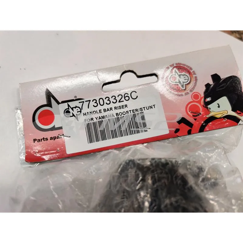 77303326C Supporto manubrio One colore carbon look in alluminio per manubri naked con fissaggio a 4 viti per scooter MBK Booster spirit versione bassa