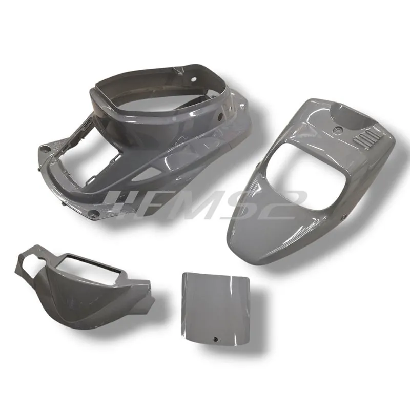 Kit carene 4 pezzi One Italia di colore grigio Nardò per scooter MBK Booster spirit e Yamaha original Bw's prodotti fino al 2003, ricambio 77366429