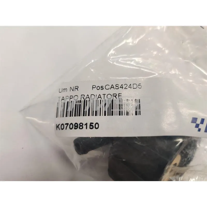 K07098150 Tappo radiatore originale Vent - Hm in plastica nera da avvitare sui radiatori destri versione aggiornata con filetto