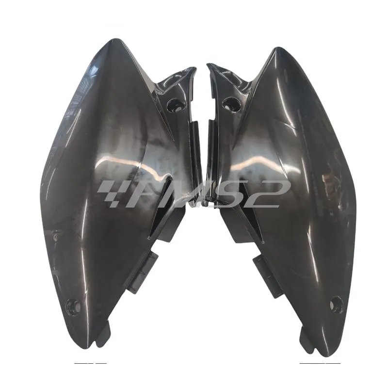 Coppia fianchetti sotto sella posteriori HM - Vent in plastica di colore nero senza grafiche per HM e Vent 50 cc e 125 cc enduro e motard, ricambio W23227