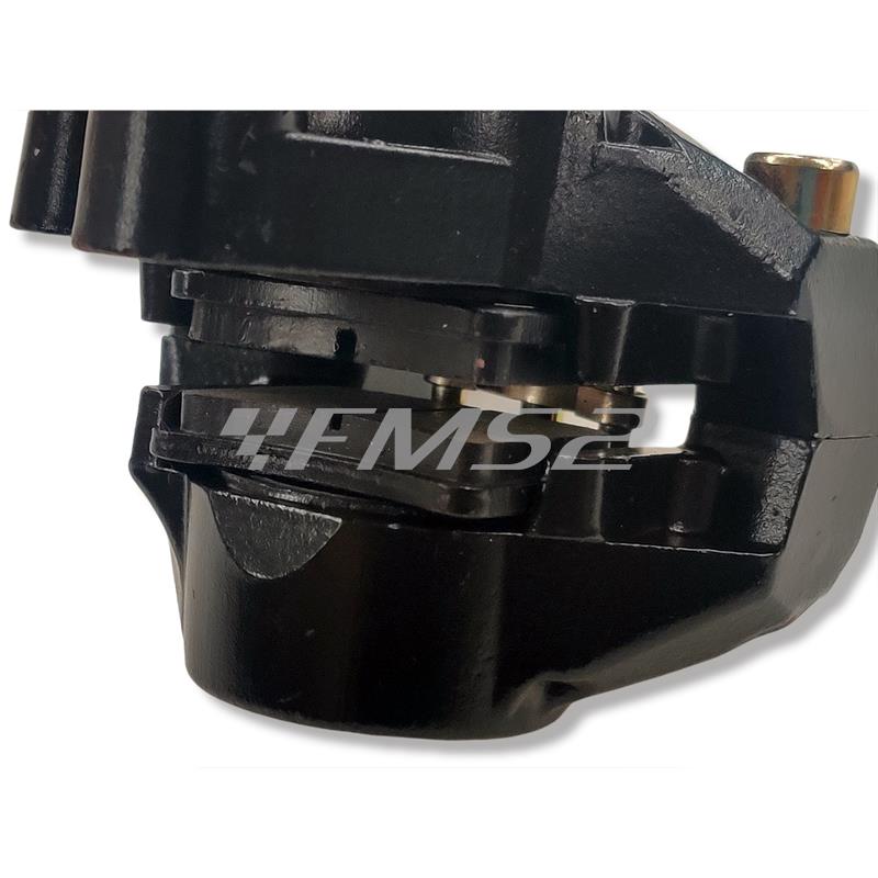 Pinza freno anteriore Motoforce di colore nera replica brembo completa di pastiglie freno per applicazione anteriore su scooter 50 cc Mbk Booster, Yamaha Bw's, Aerox, Nitro, Gilera Runner, ricambio MF4500040