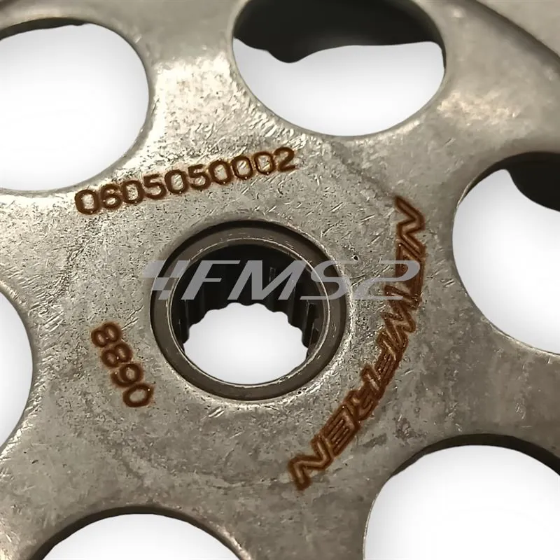 Campana frizione Newfren tipo originale per maxi scooter Mbk Booster, Nitro, Ovetto e Yamaha Bw's, Aerox e Neo's 100 cc 2 tempi prodotti dal 1999 al 2001, ricambio G0688
