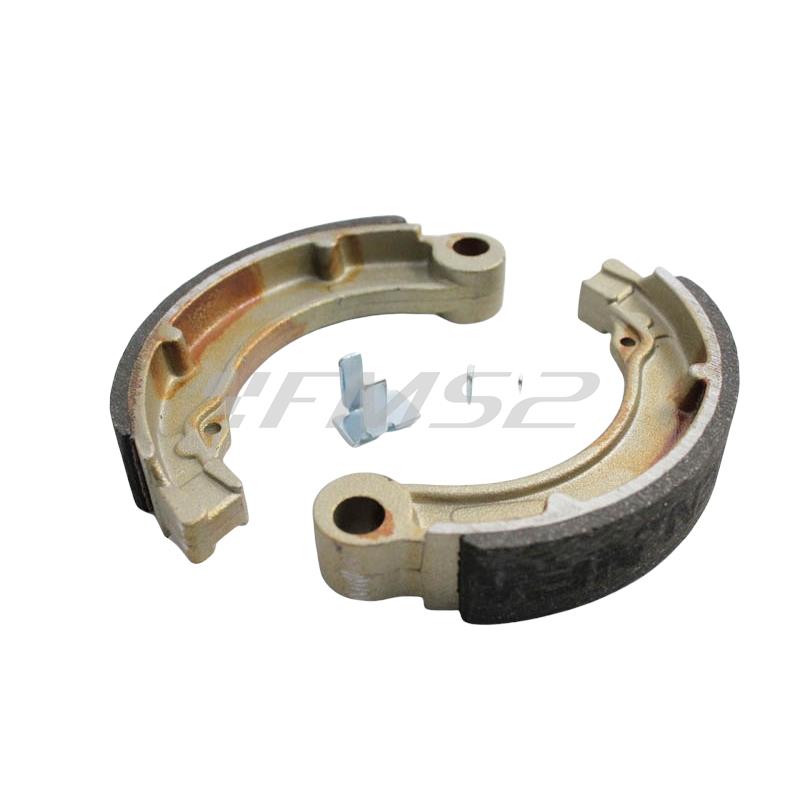 Ganasce freni a tamburo posteriori Newfren per Piaggio vespa 125 e 150 old model, ricambio GF0127