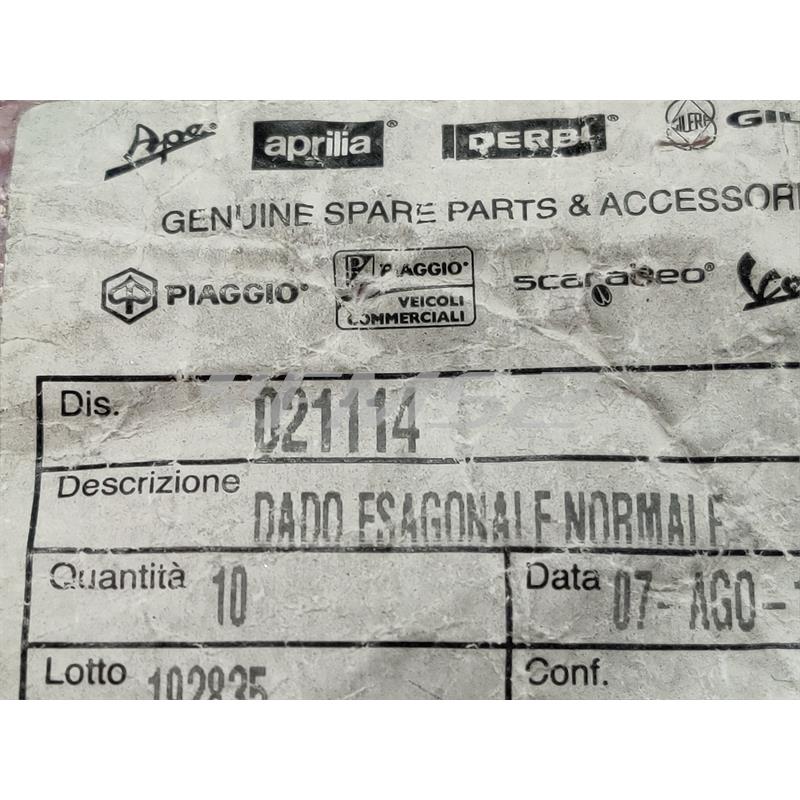 Dado esagonale normale (Piaggio Gilera), ricambio 021114