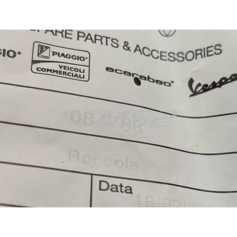 Boccola perno cofano (Piaggio Gilera), ricambio 084788