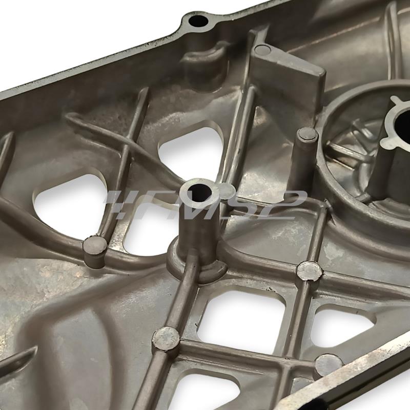 Coperchio carter trasmissione messa in moto Polini modello Evolution di colore nero e super intagliato scooter con motore Minarelli orizzontale braccio lungo aria e liquido, ricambio 1700306