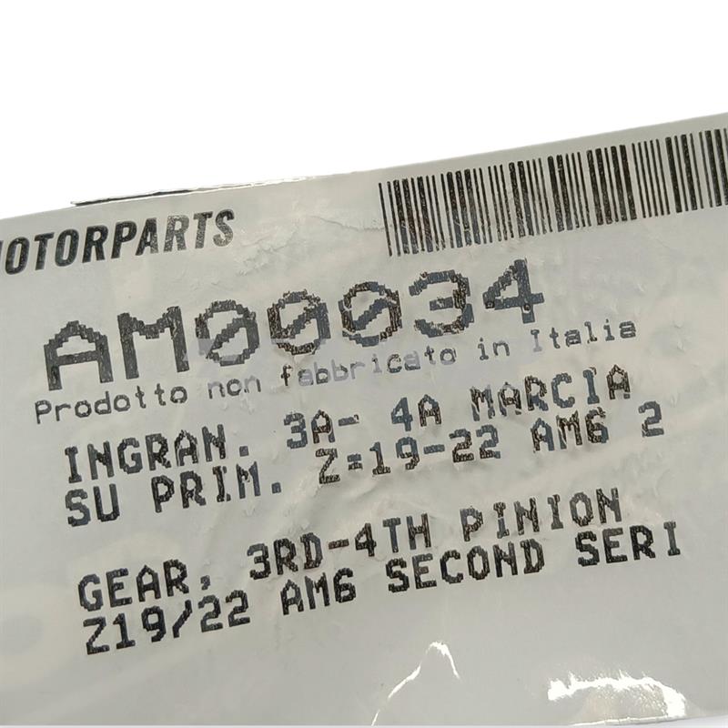 Ingranaggio TOP-DR doppio per 3° e 4° marcia montato sull'albero primario con numero denti Z 19 e 22 cambio 2° serie motori Minarelli AM6 2° serie prodotti dal 2012 in poi, ricambio AM00034