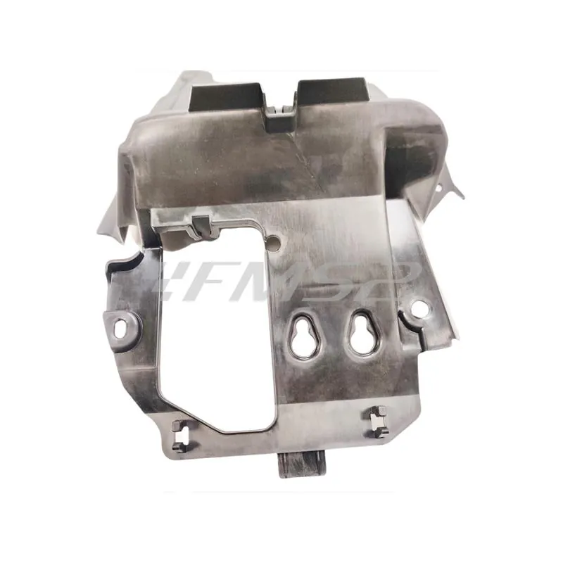 1PHF16290100 Parafango paraspruzzi sotto carena posteriore Yamaha Aerox 50 prodotti dal 2013 al 2016 versione base e naked con motore Minarelli orizzontale a liquido 2 tempi