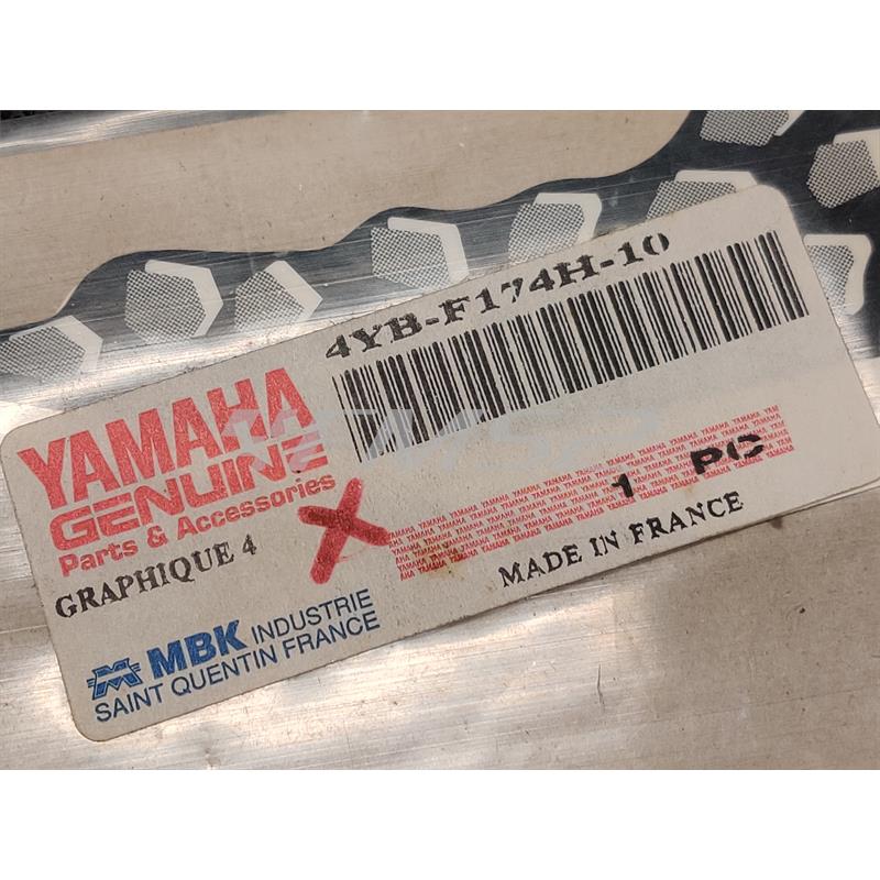 Adesivo decalcomania fianchetto destro di colore nero per MBK Booster track Yamaha, ricambio 4YBF174H1000