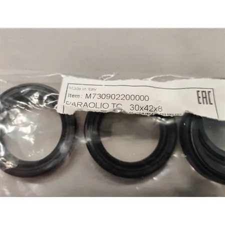 Paraolio Athena modello TC e misura 30x42x8 mm per applicazioni varie, ricambio M730902200000