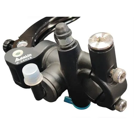 282049G Pompa freno anteriore destra TNT con attacco radiale con lavorazione cnc completa di serbatoio olio idraulico e interruttore idrostop con impianto elettrico, ricambio 282049G