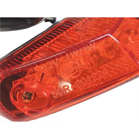 Fanalino posteriore a led con gemma di colore rosso omologato con illuminazione targa per applicazioni varie ciclomotori, enduro, motard, ricambio RP040005