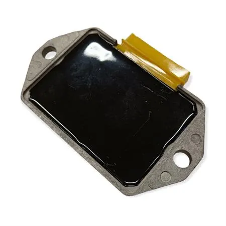 Regolatore piaggio motore 50/125 no leader, ricambio V734100186 