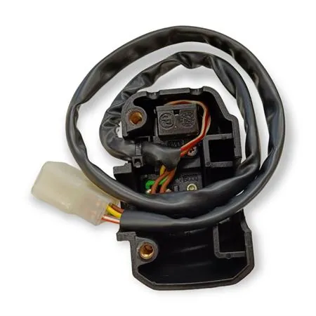 Commutatore luci destro Benelli, ricambio R51110131A0