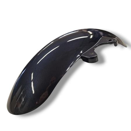 Parafango anteriore in plastica verniciata colore grigio scuro basalto metallizzato per maxi scooter Benelli Velvet 125, 150 e 250 cc prodotti dal 1999 fino al 2001, ricambio R63010091AAH