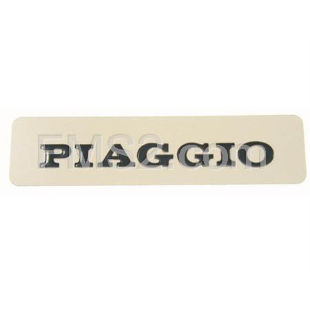 Targhetta adesiva Piaggio in metallo non resinato- sim.182346 (CIF), ricambio 5780