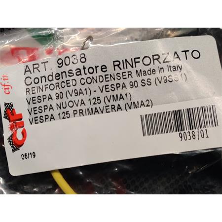Condensatore rinforzato e potenziato Ceab distribuito da Cif per Piaggio Vespa 90 V9A1T, Vespa 90 SS V9SS1T, Vespa nuova 125 VMA1T e Vespa 125 primavera VMA2T, ricambio 9038