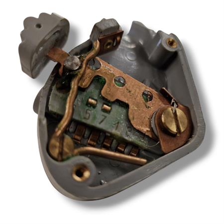 Commutatore devio luci CIF originale per Piaggio Vespa 125 VM2T e VN1T e VN2T prodotte dal 1954 fino al 1957 e Vespa 150 fino al telaio 51010 prodotte dal 1955 fino al 1956, ricambio 9110