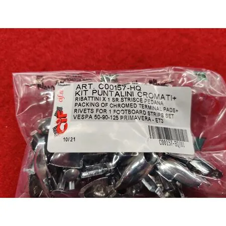 Confezione high quality Cif di puntali cromati e ribattini in alluminio per serie strisce pedana Piaggio Vespa small frame 50 e 125 cc, ricambio C00157-HQ