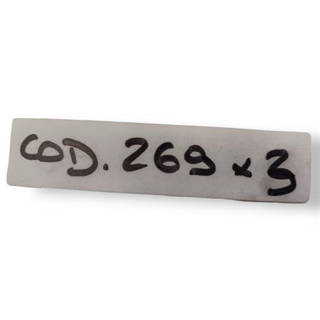 Attacco FAR in metallo zincato argento per specchi retrovisori con attacco inferiore M8 destro e filetto interno superiore M10 x 1,25 destro, ricambio 0269