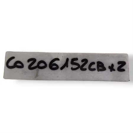 Attacco FAR in metallo zincato argento per specchi retrovisori con attacco inferiore M8 destro e filetto interno superiore M10 x 1,25 sinistro, ricambio C0206152CB