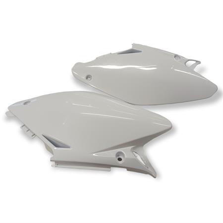 Coppia fianchetti sotto sella posteriori HM - Vent in plastica di colore bianco senza grafiche per HM e Vent 50 cc e 125 cc enduro e motard, ricambio W23207
