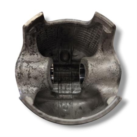Pistone 47.6 spinotto 10 mm segmento 1 semitrapezioidale Malossi, ricambio 348704