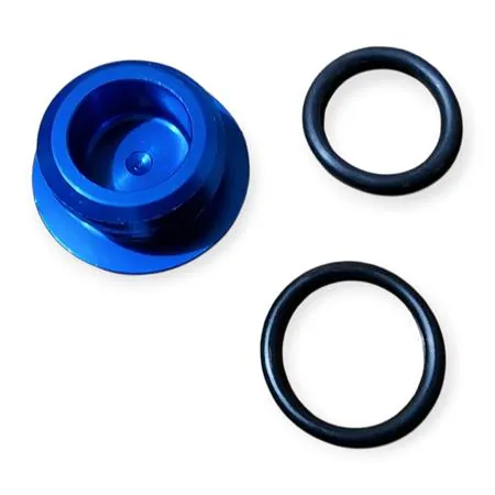 AV3002B Tappo carico olio M24 X 3 mm anodizzato blu con chiave da 13 mm specifico per KTM, GAS GAS, HUSQVARNA, HUSABERG, VENT e SHERCO