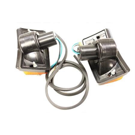 Frecce fanalini anteriori completi di gemma colore arancione per Piaggio Vespa PX 125-150-200 prodotte fino al 2001 (Olympia), ricambio 58401