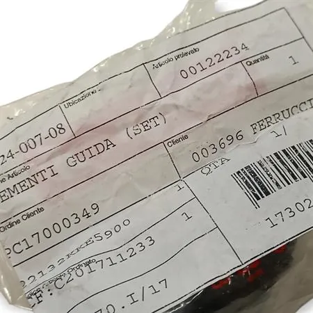 Tassello elemento guida in kit da 4 pz per piattello variatore originale per maxi scooter Kymco My Road 700 cc prodotti dal 2011 in poi model code V30000, ricambio 00122234