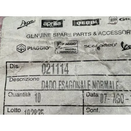 021114 Dado esagonale normale (Piaggio Gilera)
