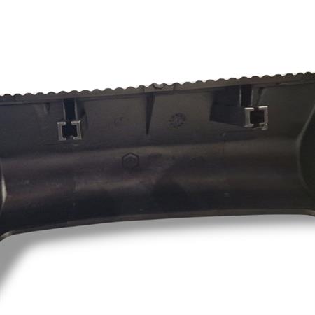 Protezione paraspruzzi posteriore in plastica di colore nero originale per Piaggio Vespa T5 125 cc 2 tempi prodotte dal 1985 fino al 1989 con prefisso telaio VNX5T, ricambio 233005