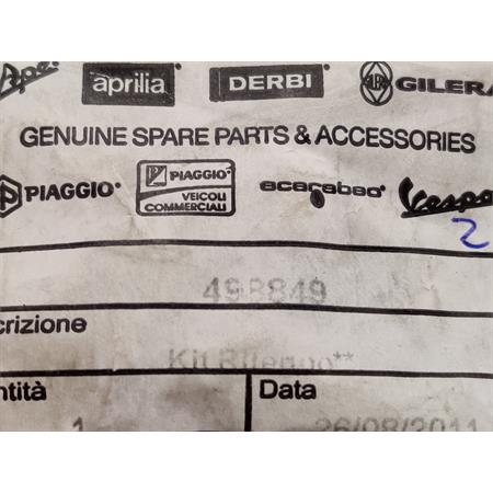 Kit revisione pinza freno scooter Piaggio, ricambio 498849