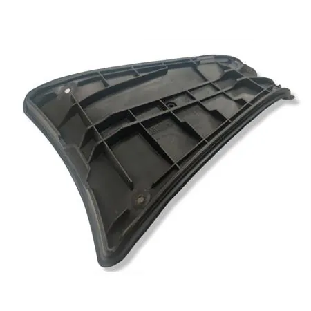 Tappeto centrale in plastica rigida di colore nero per Piaggio Vespa GranTurismo, GT, GTV 125, 200,250 e 300 cc 4 tempi , ricambio 577182