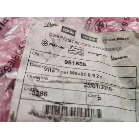 951685 Vite testa cilindrica esagonale incassato M6 x 60 classe 8.8 z (Piaggio Gilera)
