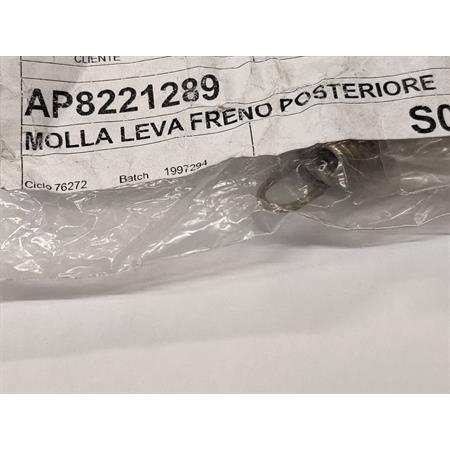 Molla leva freno posteriore (Piaggio Gilera), ricambio AP8221289