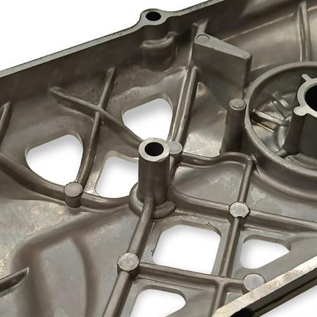 Coperchio carter trasmissione messa in moto Polini modello Evolution di colore nero e super intagliato scooter con motore Minarelli orizzontale braccio lungo aria e liquido, ricambio 1700306