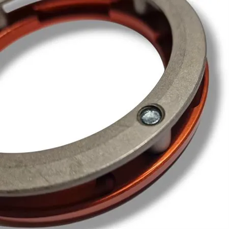 Parastrappi evok Iron Drive ricavato dal pieno per utilizzo con campana frizione tipo originale montata nei motori Piaggio Vespa small frame 50 e 125 cc 2 tempi, ricambio 100240167