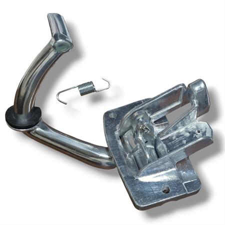 Pedale freno posteriore RMS in alluminio spazzolato completo di molla ritorno, gommino tondo battuta e perno fissaggio cavo freno per Piaggio Vespa 50 R, L, N e 125 primavera, ricambio 121530191