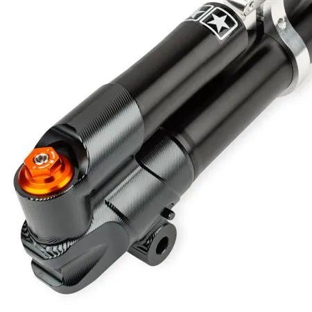 S6-1450502/PACK1 Forcella coppia gambali e steli forcella anteriore Stage6 R/T MK2 in alluminio anodizzato nero con lavorazione CNC e supporti parafango per scooter Mbk Nitro e Yamaha Aerox 50 cc