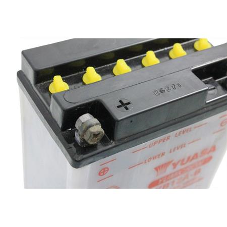 Batteria Yuasa YB12A-B, 12 Volt - 12 Ah, ricambio 0651239