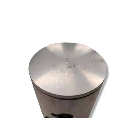 Pistone completo con diametro 47,6 mm mono fascia, spinotto 10 mm con selezione B per gruppi termici TPR 2 scooter con motore Minarelli orizzontale liquido, ricambio 992847B